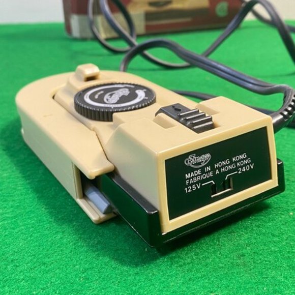 Vintage Image Travel Iron Dual Volt - Vintage Ironing Machine - Travel Iron w Fo - Picture 4 of 10